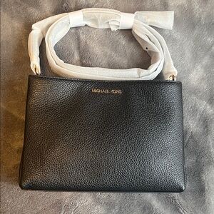 Michael Kors Black Pebbled Leather Shoulder Bag.  The Trisha Bag. New.